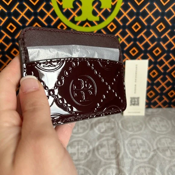 Tory Burch T Monogram Embossed Patent Leather Card Case Wallet Albarossa - Picture 4 of 8